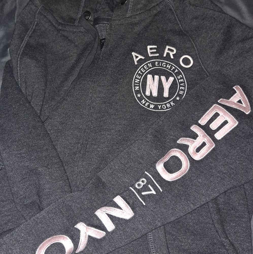 Women's Aeropostale zip up